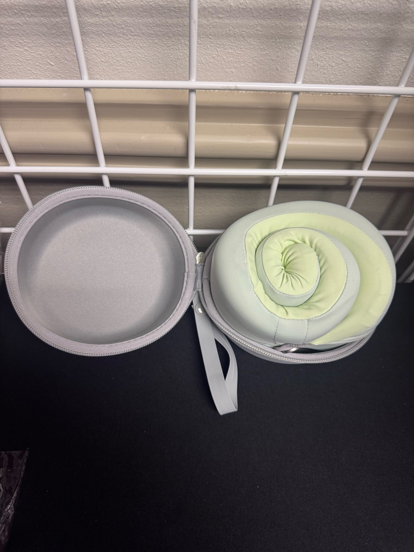 Travel Neck Roll