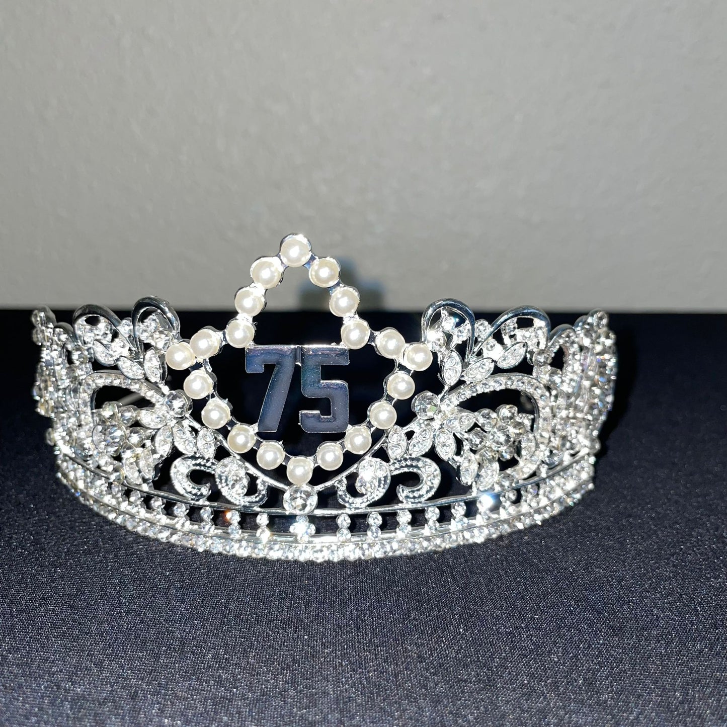 Crown 75