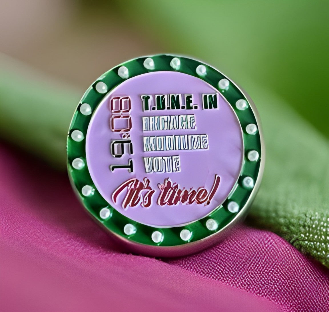 AKADAC Pin